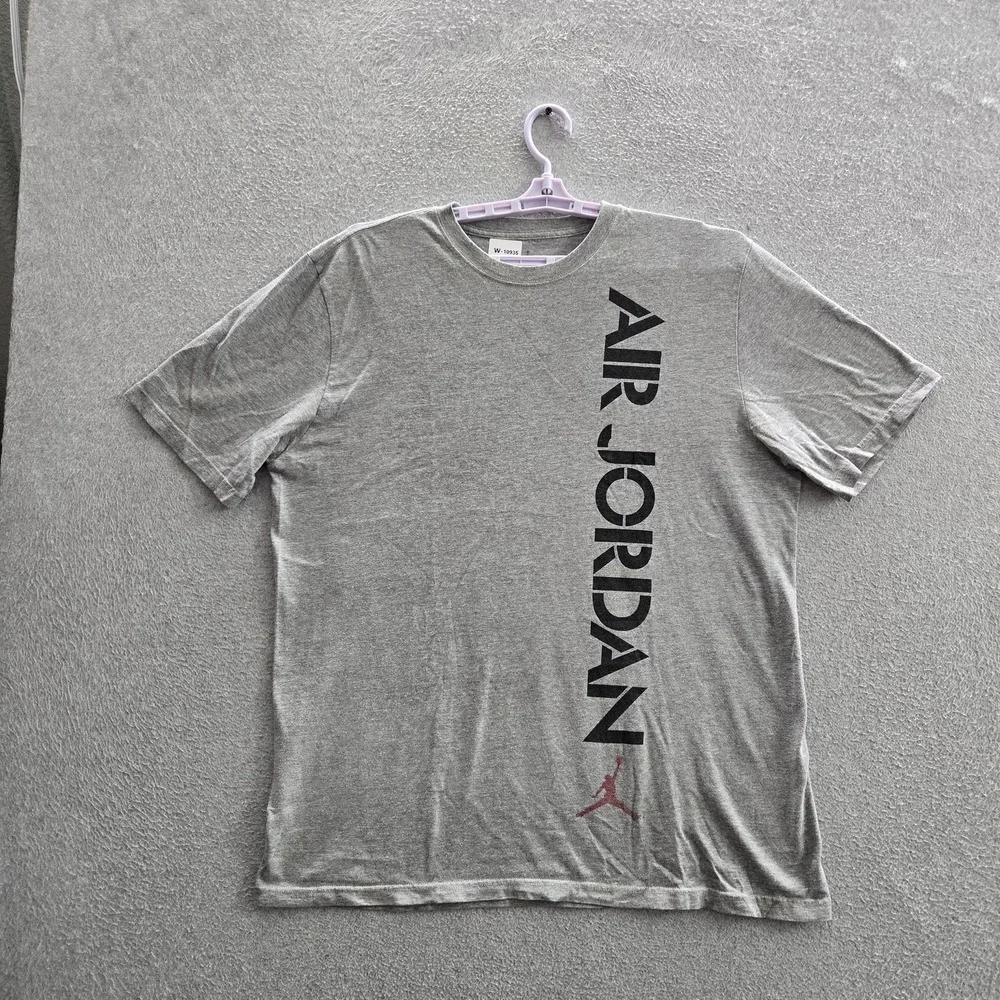Jordan Men Shirt XL Gray Air Jordan Logo Short Sleeve Jumpman